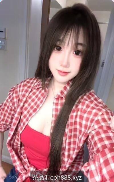 白嫩性感美女凡凡