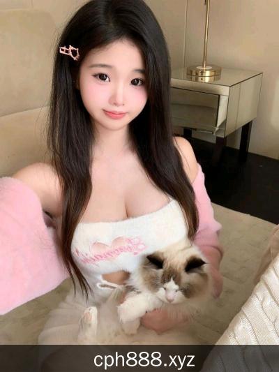 西湖的长腿大美嫩妹