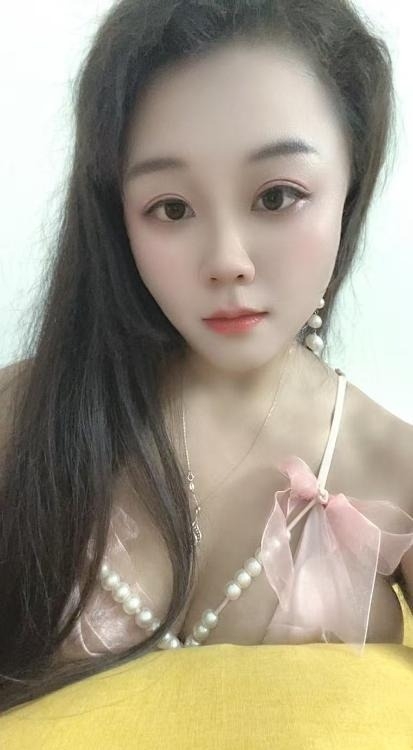 白云风韵骚妇