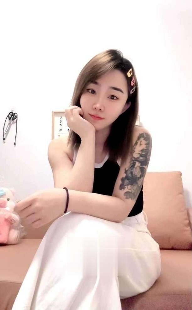 漂亮温柔的小仙女